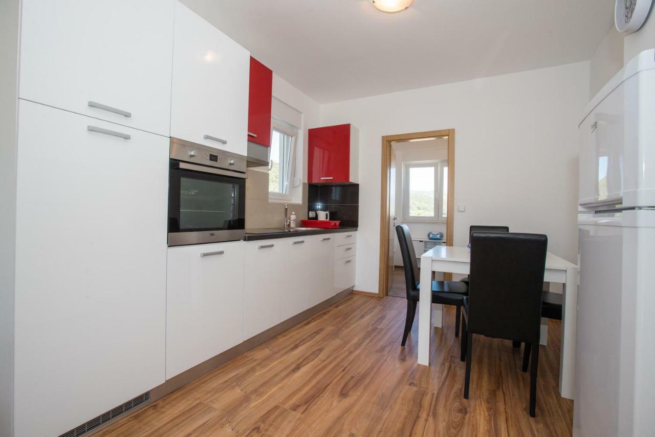 Apartments Petrusic سوبيتارسكا دراغا المظهر الخارجي الصورة