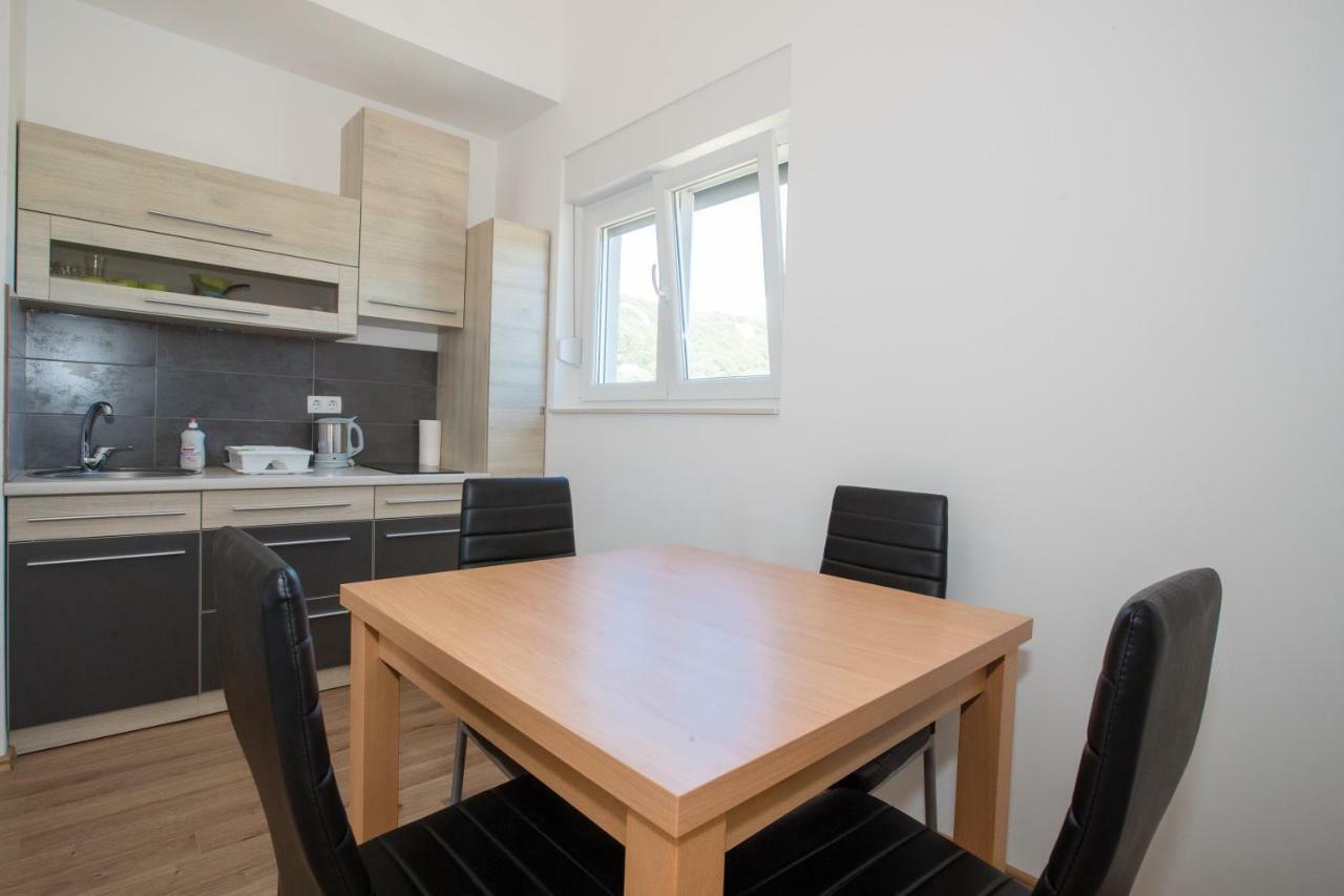 Apartments Petrusic سوبيتارسكا دراغا المظهر الخارجي الصورة